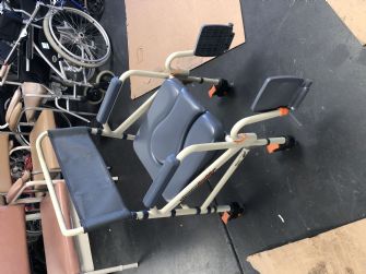 Attendant Prop Shower Commode ShowerBuddy