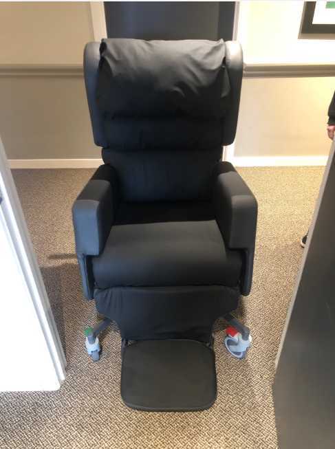 Accora Configura Electric Adjustable Chair